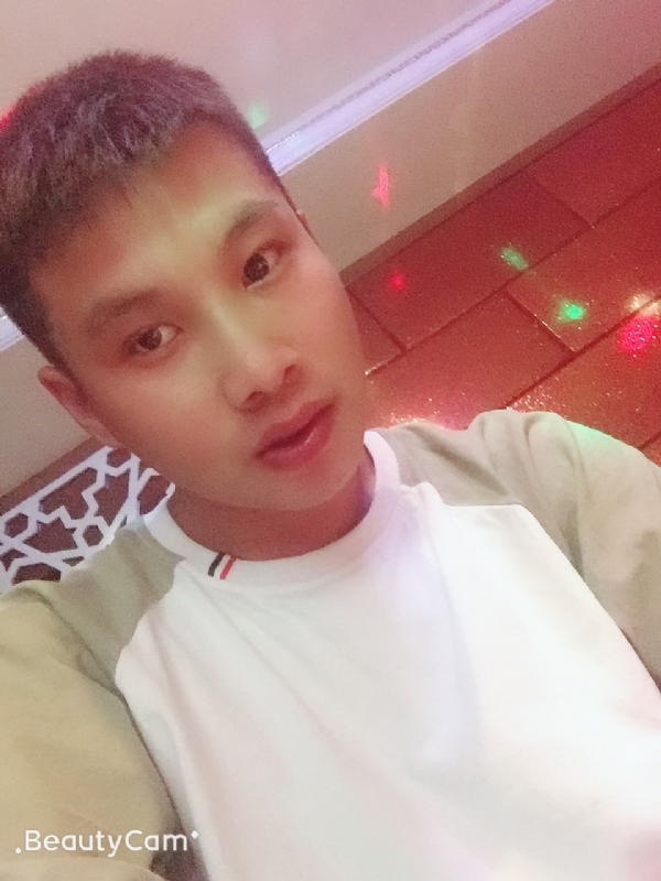 阿锋的第一张照片--六安相亲服务中心