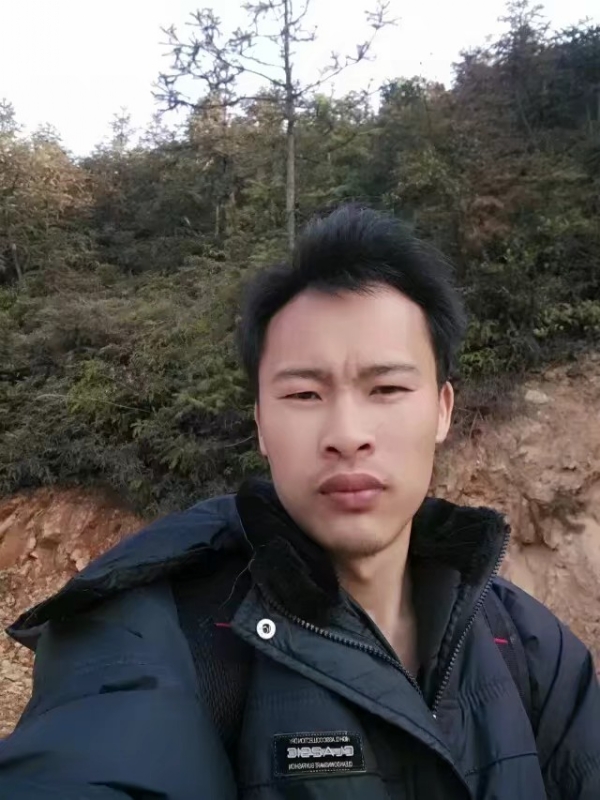 高富帅的第一张照片--六安相亲服务中心