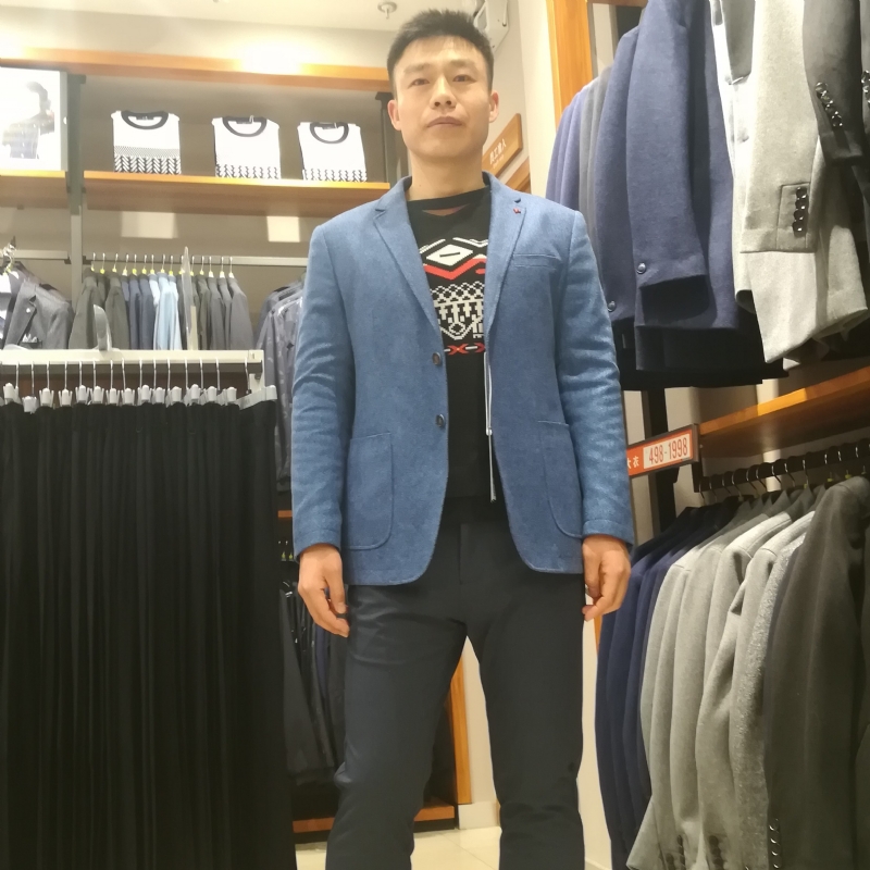 一只蚂蚁的第一张照片--六安相亲服务中心