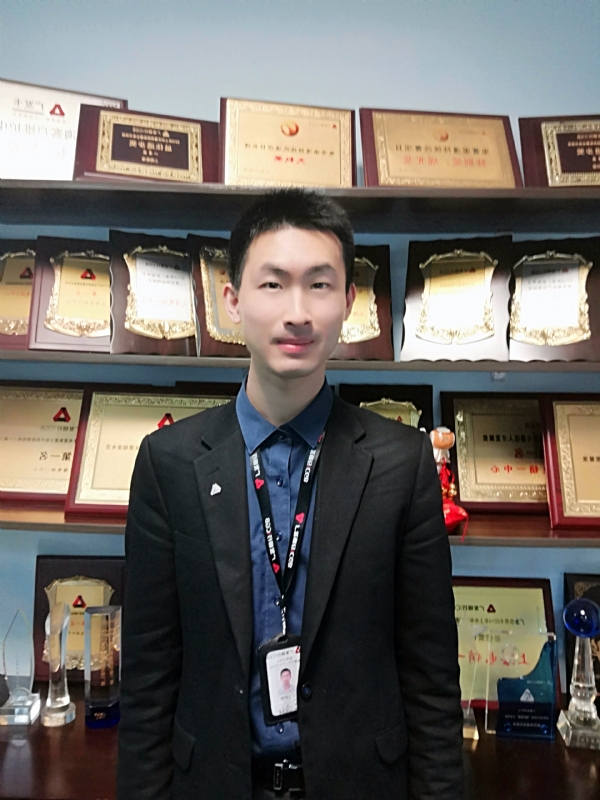 魔都青年的第一张照片--六安相亲服务中心