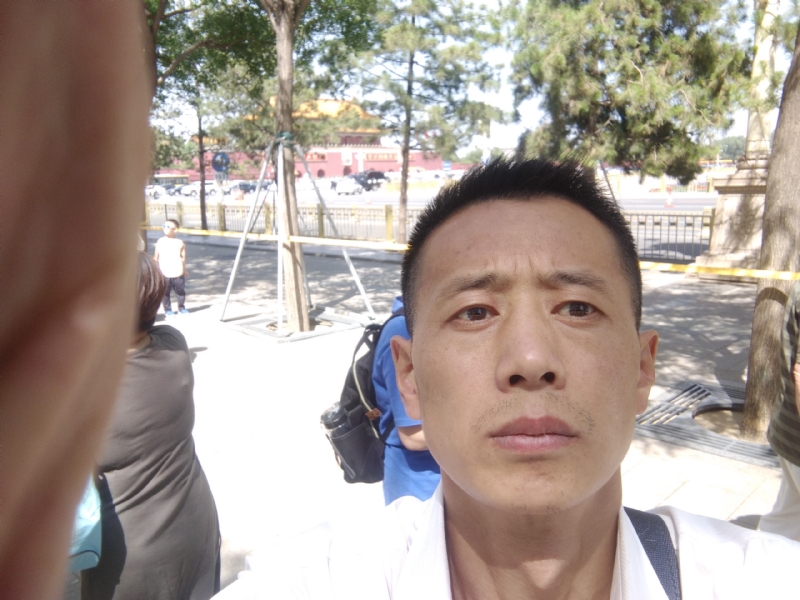刘红兵的第一张照片--六安相亲服务中心