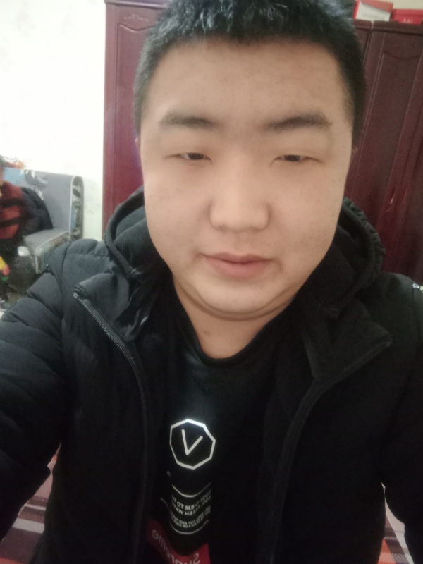 坦荡荡的第一张照片--六安相亲服务中心