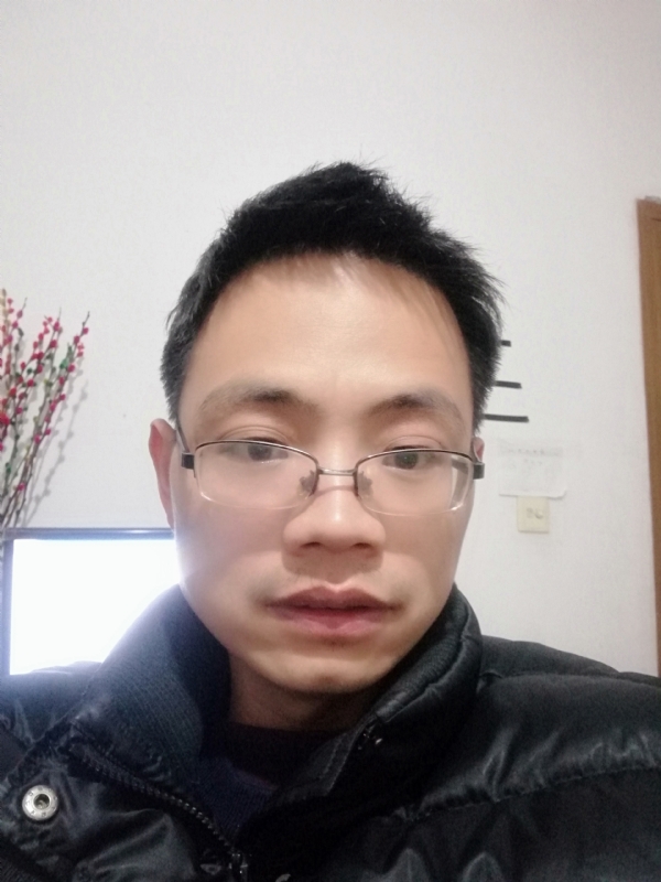 明月天涯的第一张照片--六安相亲服务中心