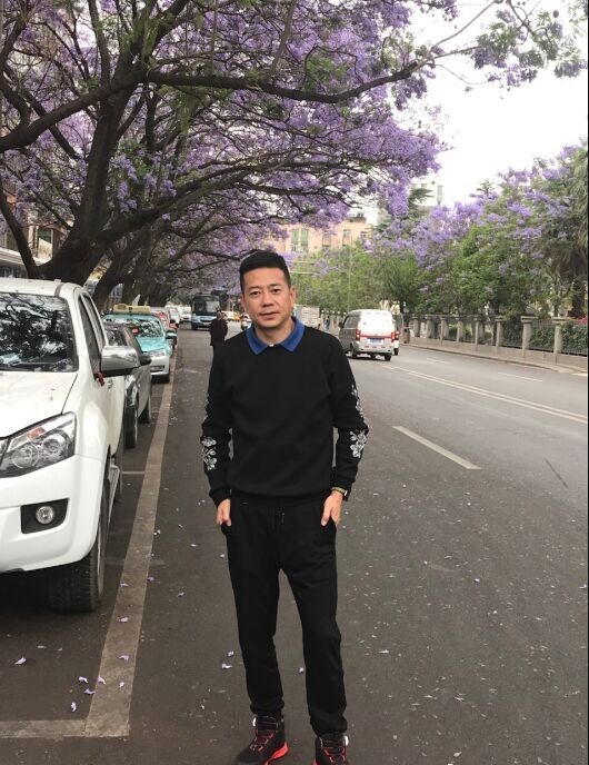 宁静致远的第一张照片--六安相亲服务中心
