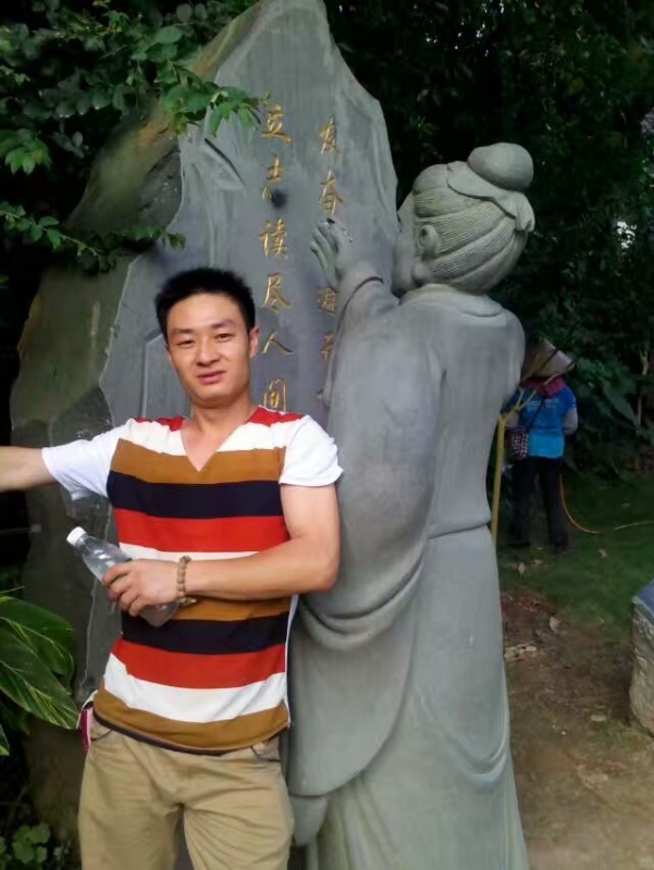 相依相伴的第一张照片--六安相亲服务中心