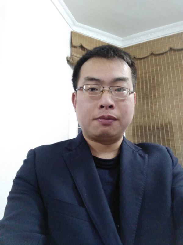 简单爱的第一张照片--六安相亲服务中心