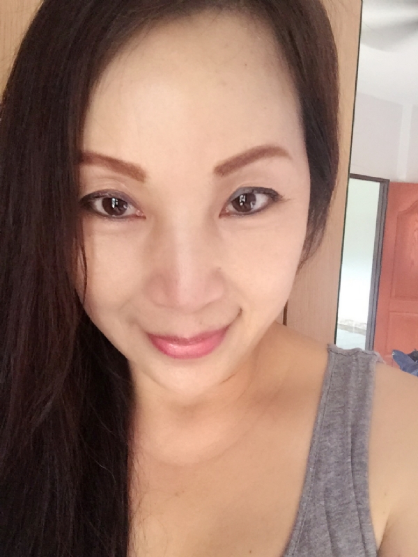 ying的第一张照片--六安相亲服务中心