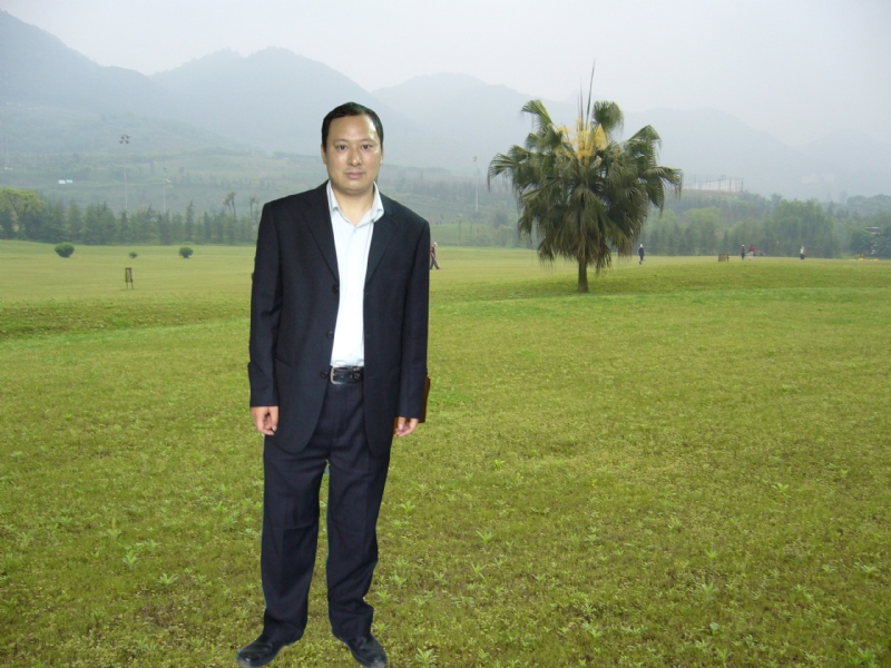 曹俊峰的第一张照片--六安相亲服务中心