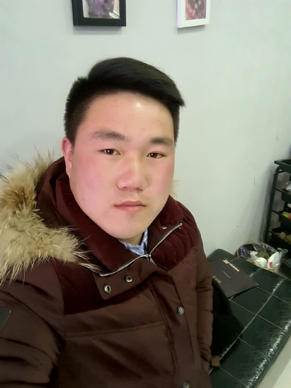 小飞的第一张照片--六安相亲服务中心