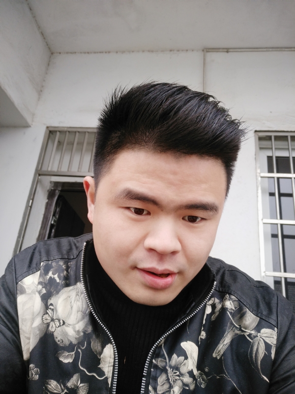 随遇而安的第一张照片--六安相亲服务中心