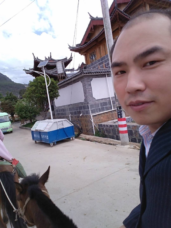 当代军人的第一张照片--六安相亲服务中心