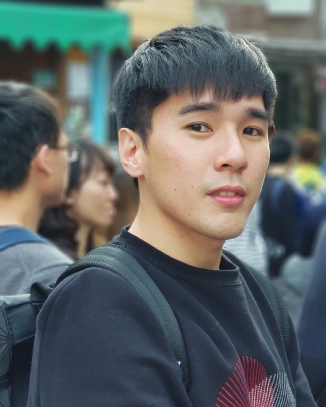 雨中孤独的第一张照片--六安相亲服务中心