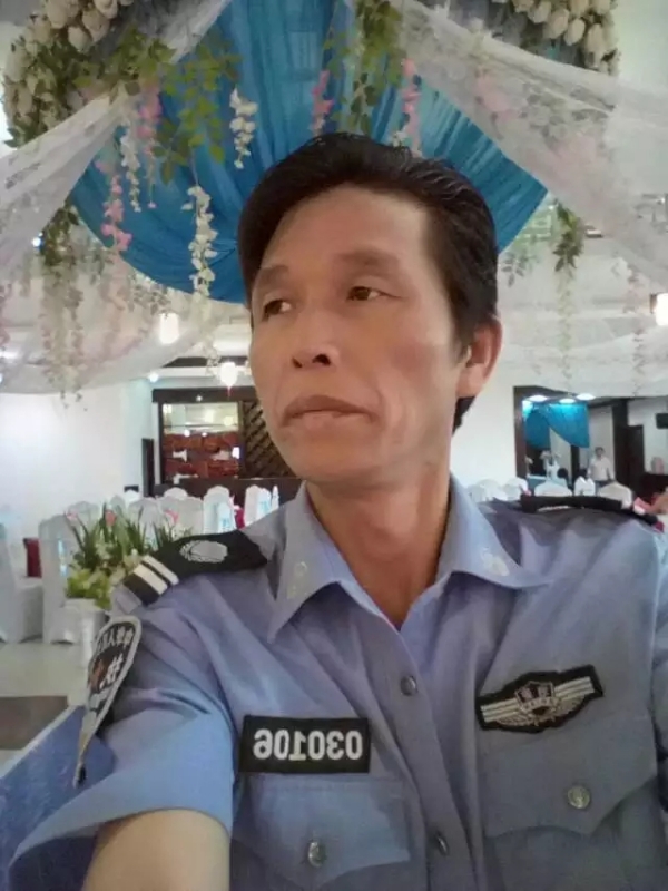 卧窗听雨的第二张照片--六安相亲服务中心