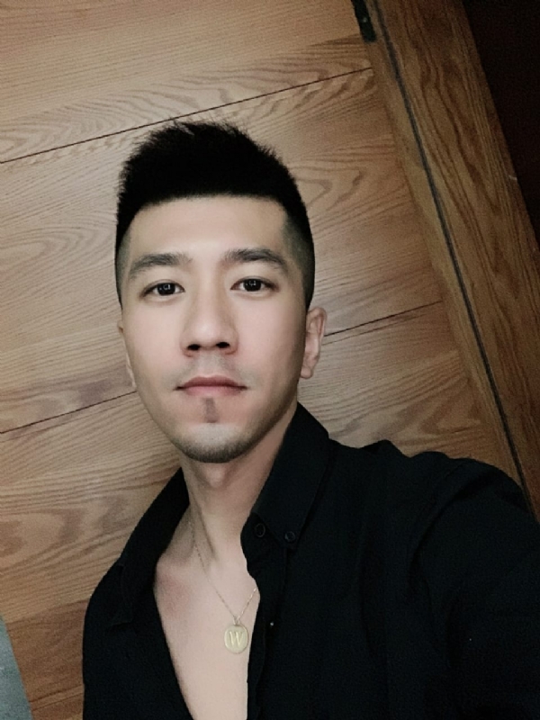 佳佳的第一张照片--六安相亲服务中心