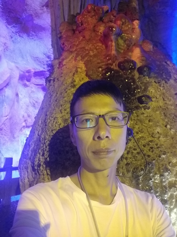 红叶的第一张照片--六安相亲服务中心