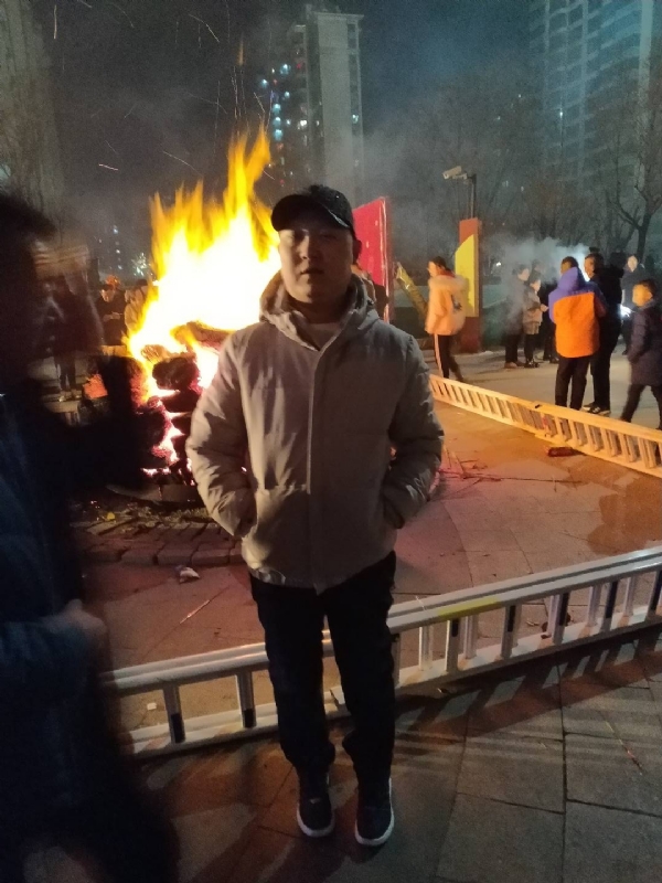爱情里的俩个人的第二张照片--六安相亲服务中心