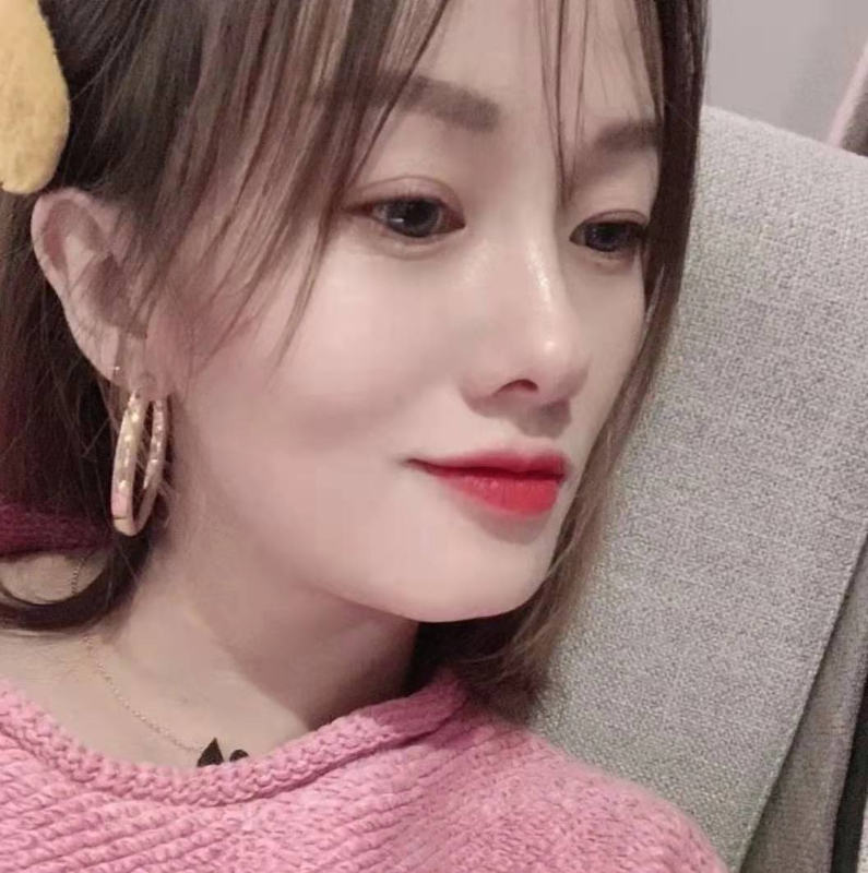 微醺的笑容的第一张照片--六安相亲服务中心