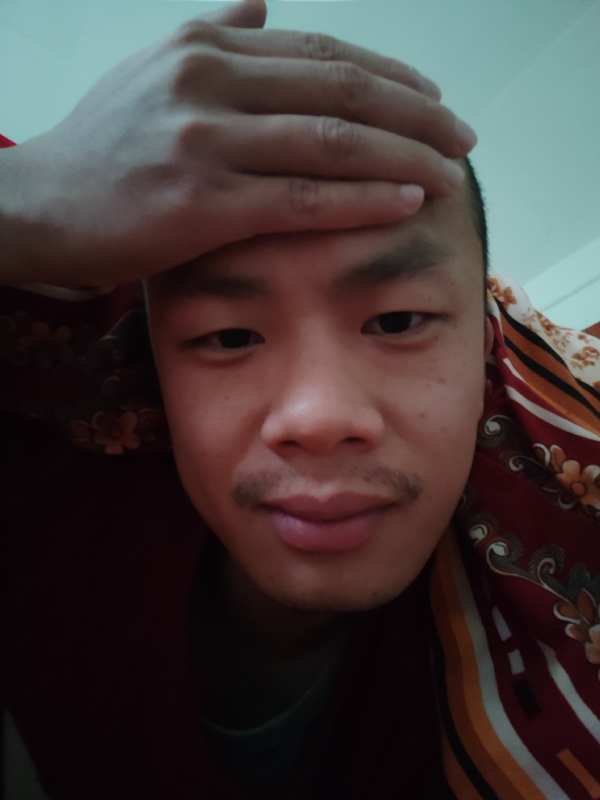 开心鬼在哪呢的第一张照片--六安相亲服务中心