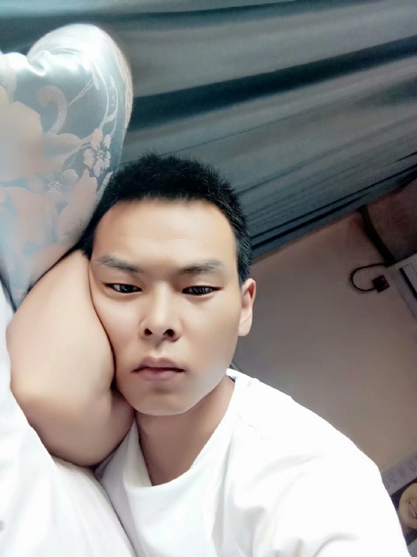 琪子心的第一张照片--六安相亲服务中心