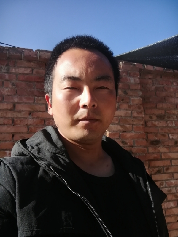 流年寂寞了谁的容颜的第一张照片--六安相亲服务中心