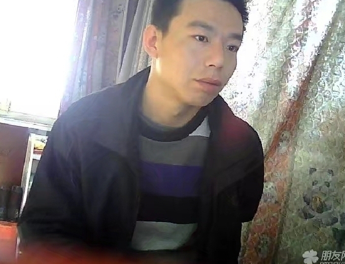 向钱奔跑的第一张照片--六安相亲服务中心