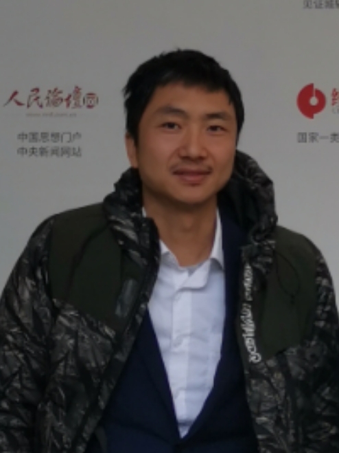 明的第一张照片--六安相亲服务中心