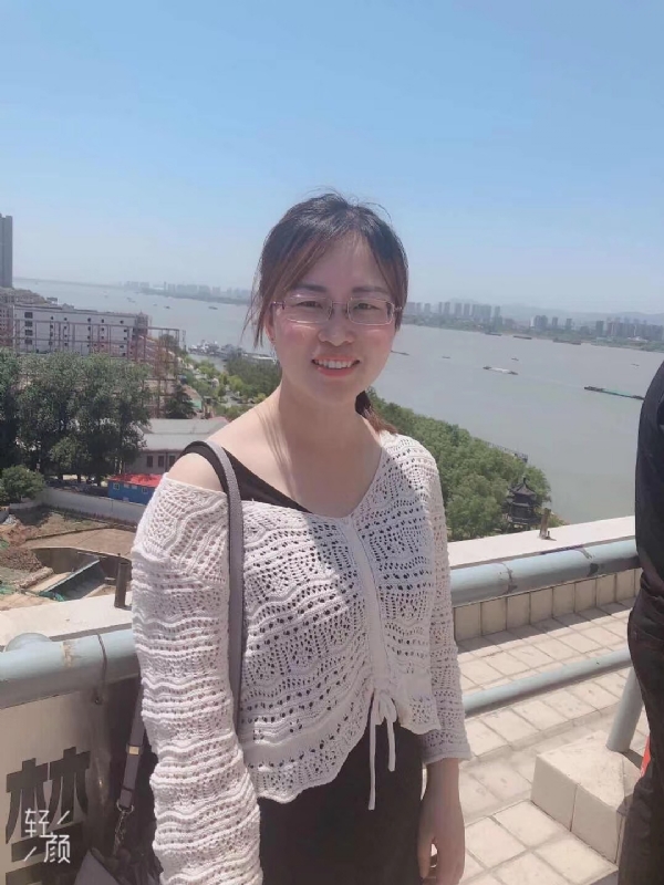 随缘的第一张照片--六安相亲服务中心