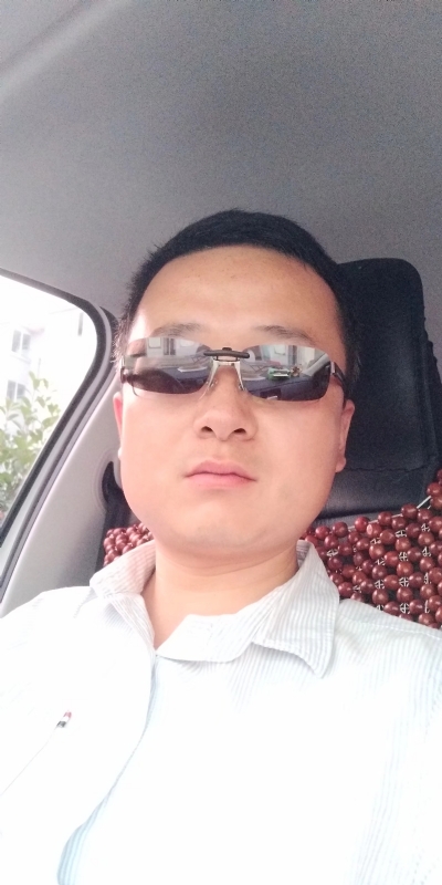 痛苦的单身狗的第一张照片--六安相亲服务中心
