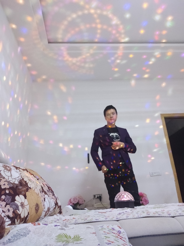 慕凡的第一张照片--六安相亲服务中心