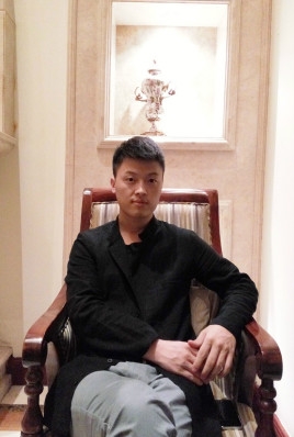 制片人杨亚林的第二张照片--六安相亲服务中心