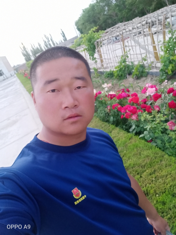奋斗中的青春最美丽的第一张照片--六安相亲服务中心