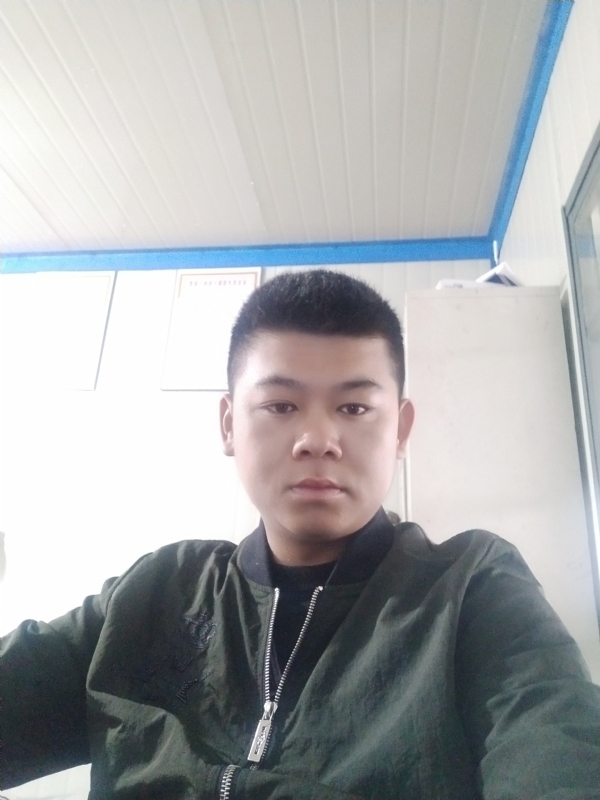 少校的第一张照片--六安相亲服务中心