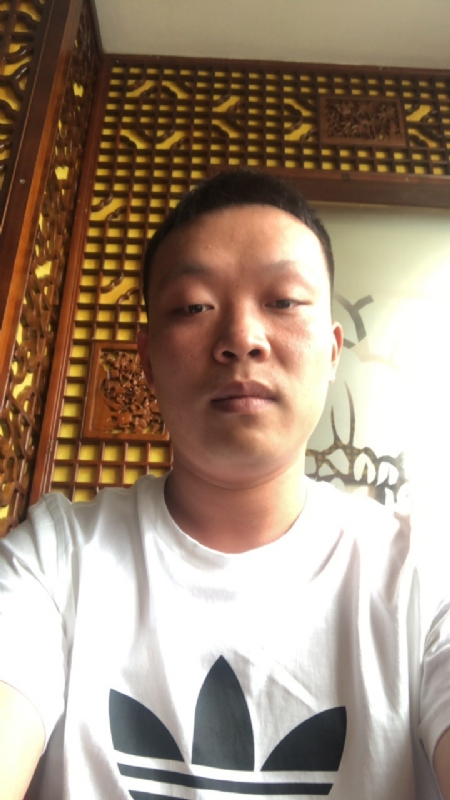 唐子龙的第二张照片--六安相亲服务中心