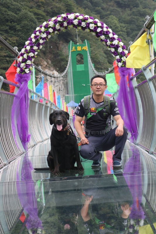 离人的第一张照片--六安相亲服务中心