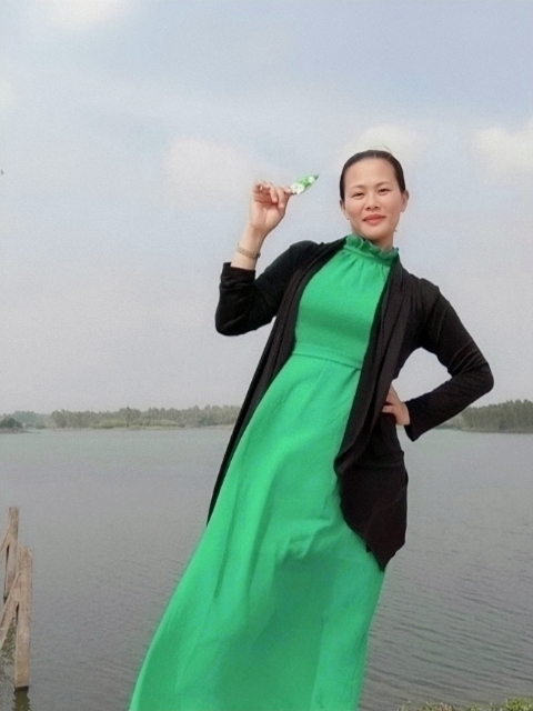 李梅的第二张照片--六安相亲服务中心