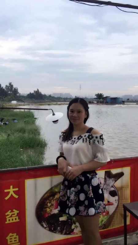 莹莹的第一张照片--六安相亲服务中心