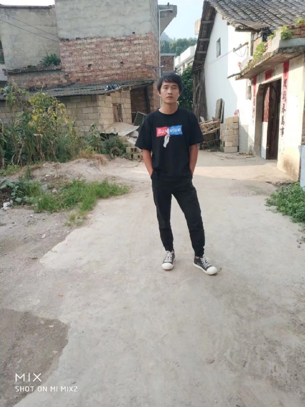 活活该的第一张照片--六安相亲服务中心