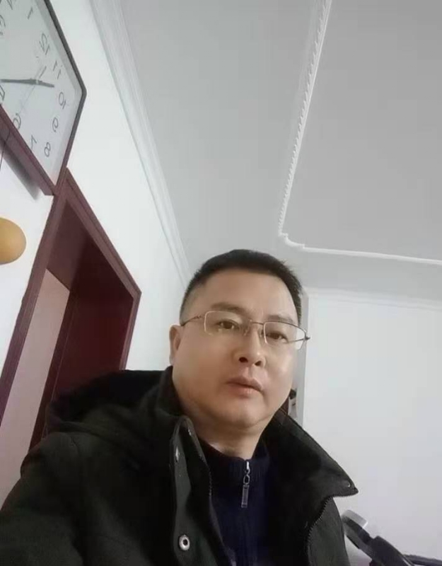 想牵你的手的第一张照片--六安相亲服务中心
