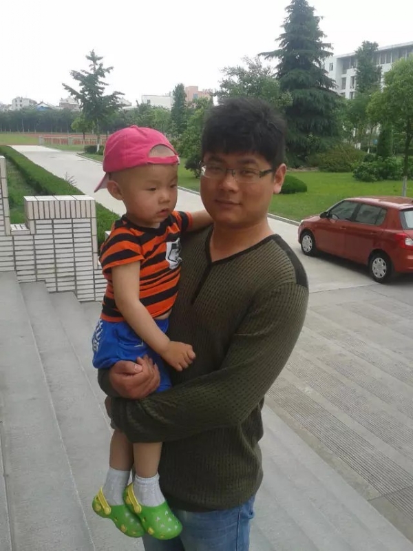秦时明月的第一张照片--六安相亲服务中心