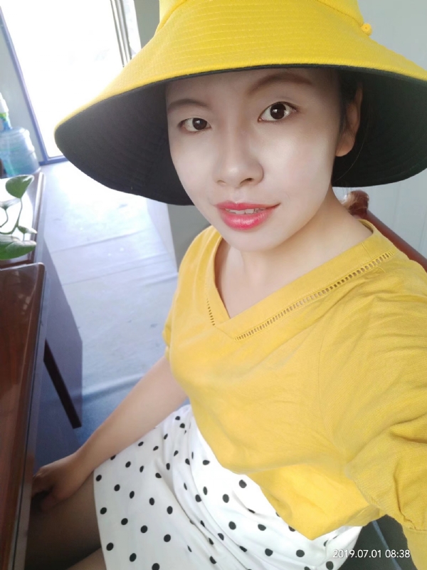 依若萱的第一张照片--六安相亲服务中心