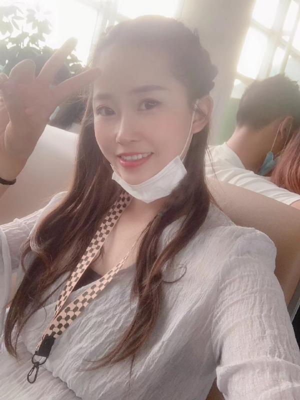 宁乙的第二张照片--六安相亲服务中心