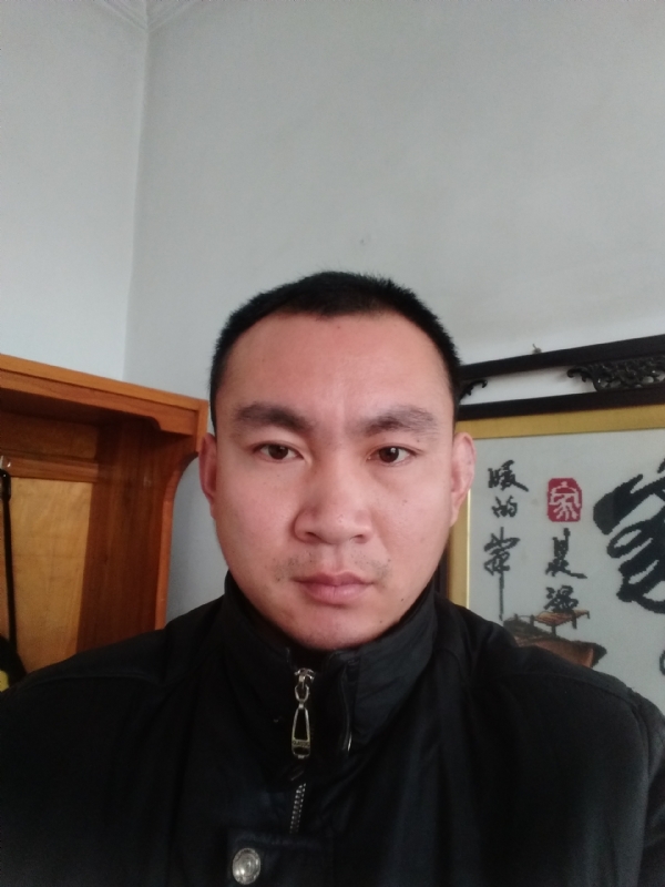 一江春水的第三张照片--六安相亲服务中心