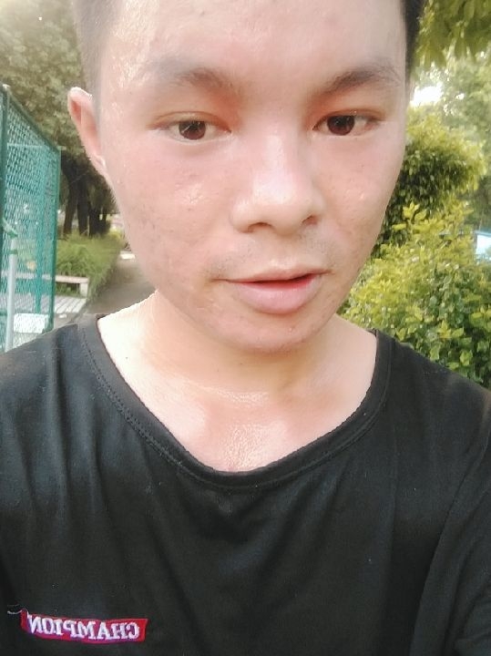 楠呐的第二张照片--六安相亲服务中心