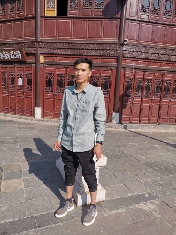 刘方的第一张照片--六安相亲服务中心