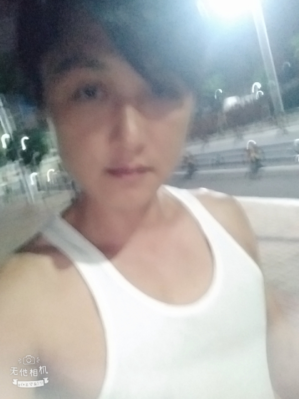 弟弟的第一张照片--六安相亲服务中心