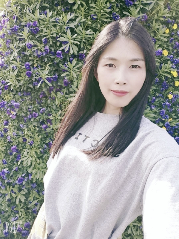 妍妍的第一张照片--六安相亲服务中心