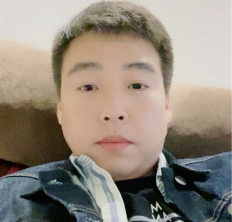 痞子涛的第一张照片--六安相亲服务中心