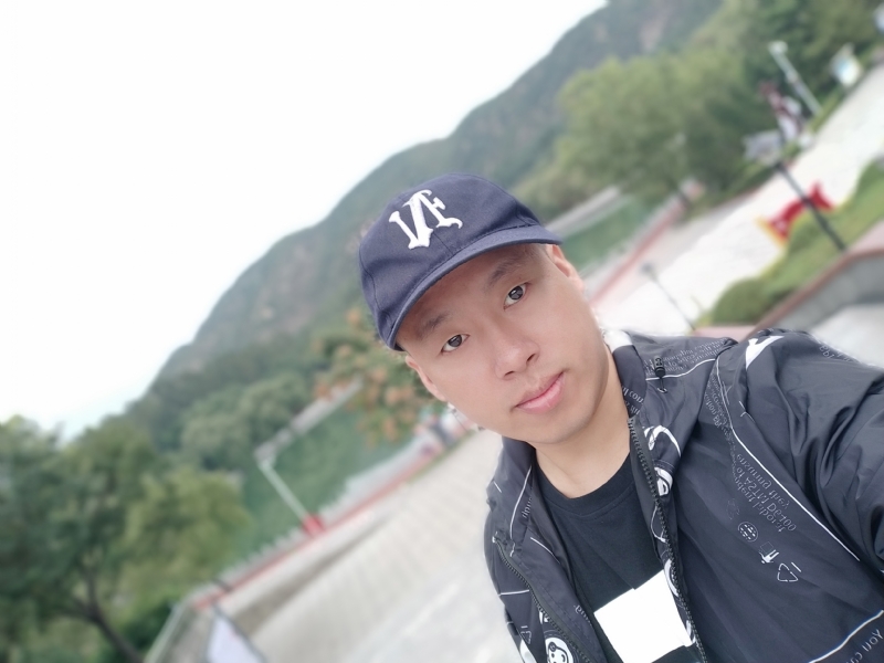 阳光的第一张照片--六安相亲服务中心