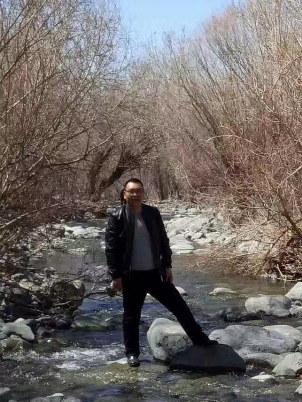 一路的第一张照片--六安相亲服务中心