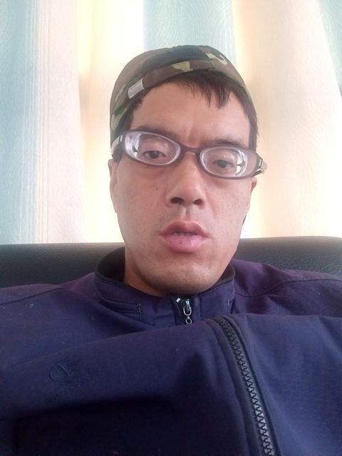 等待有缘人的第一张照片--六安相亲服务中心